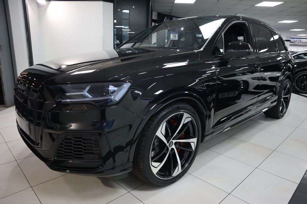 A 2023 AUDI SQ7 4.0 TFSI V8 Black Edition SUV 5dr Petrol Tiptronic quattro Euro 6 (s/s) (50 A 2023 AUDI SQ7 4.0 TFSI V8 Black Edition SUV 5dr Petrol Tiptronic quattro Euro 6 (s/s) (50
