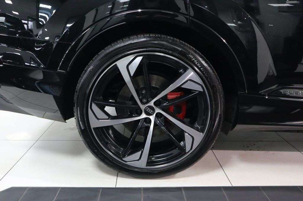 2023 AUDI SQ7 2023 AUDI SQ7