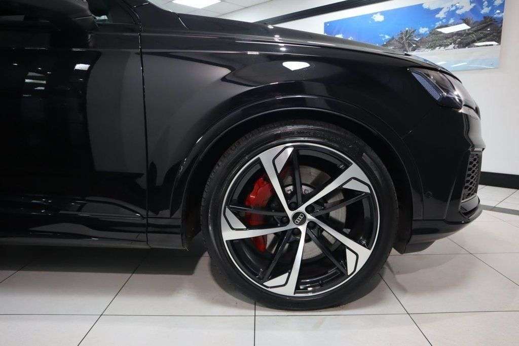 2023 AUDI SQ7 2023 AUDI SQ7