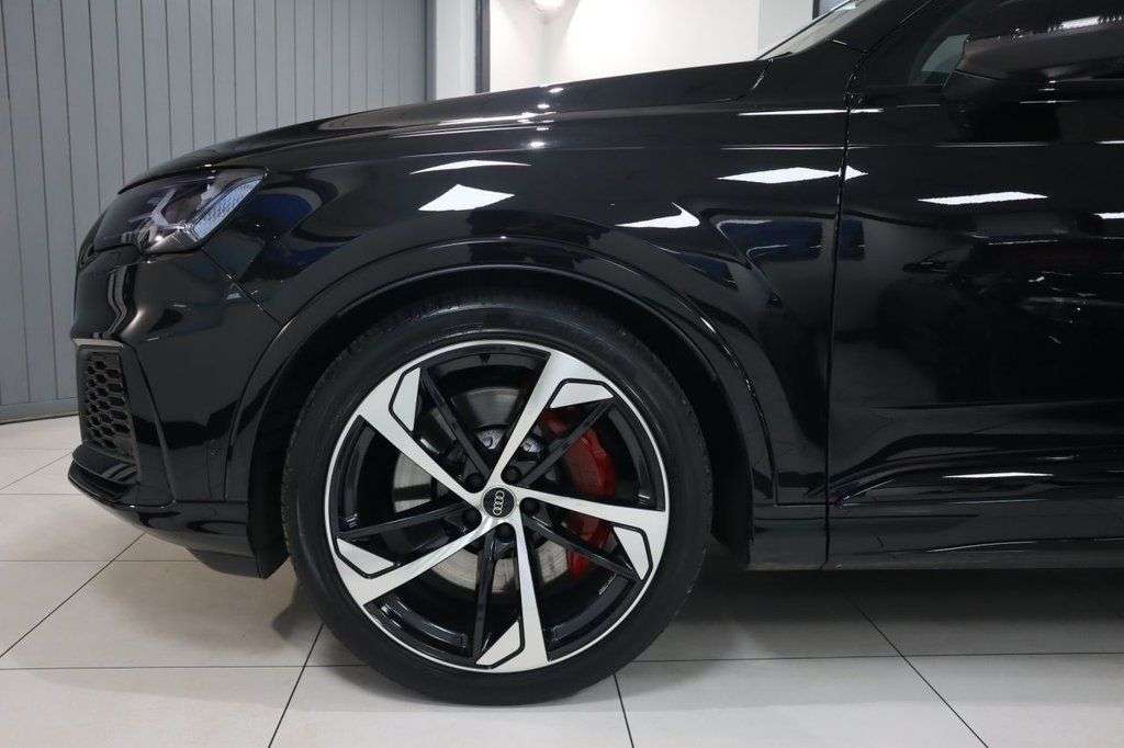 2023 AUDI SQ7 2023 AUDI SQ7