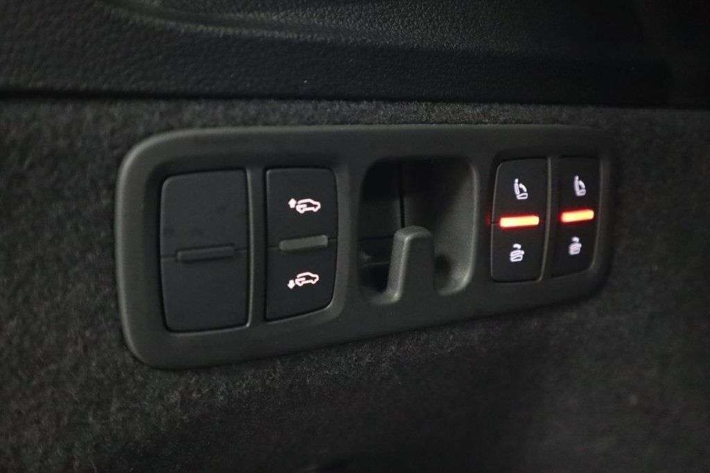 2023 AUDI SQ7 2023 AUDI SQ7