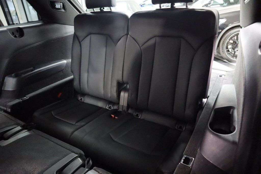 2023 AUDI SQ7 2023 AUDI SQ7