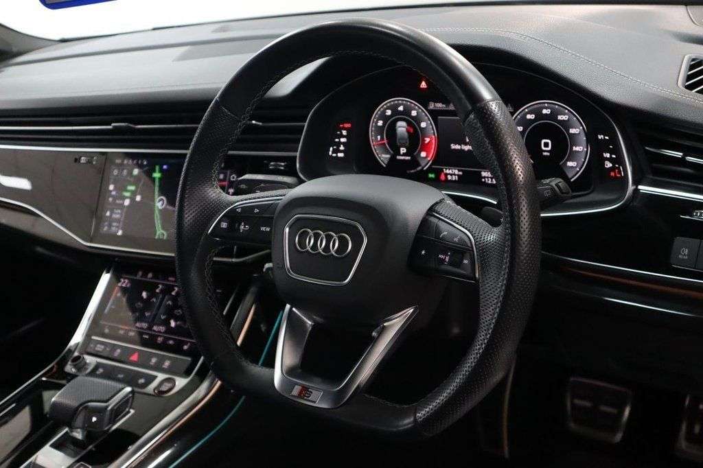 2023 AUDI SQ7 2023 AUDI SQ7