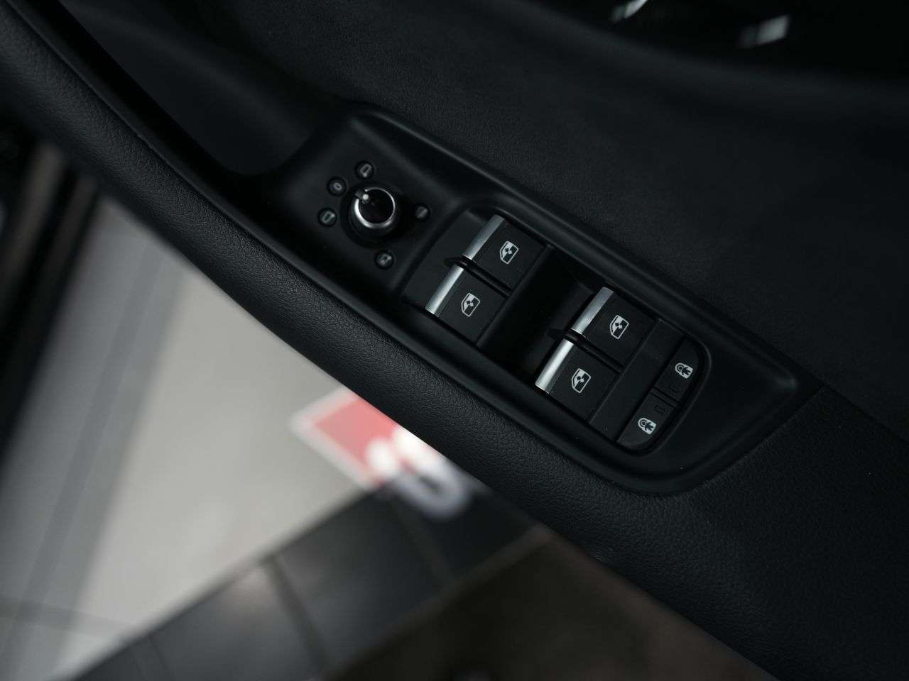 2023 AUDI SQ7 2023 AUDI SQ7
