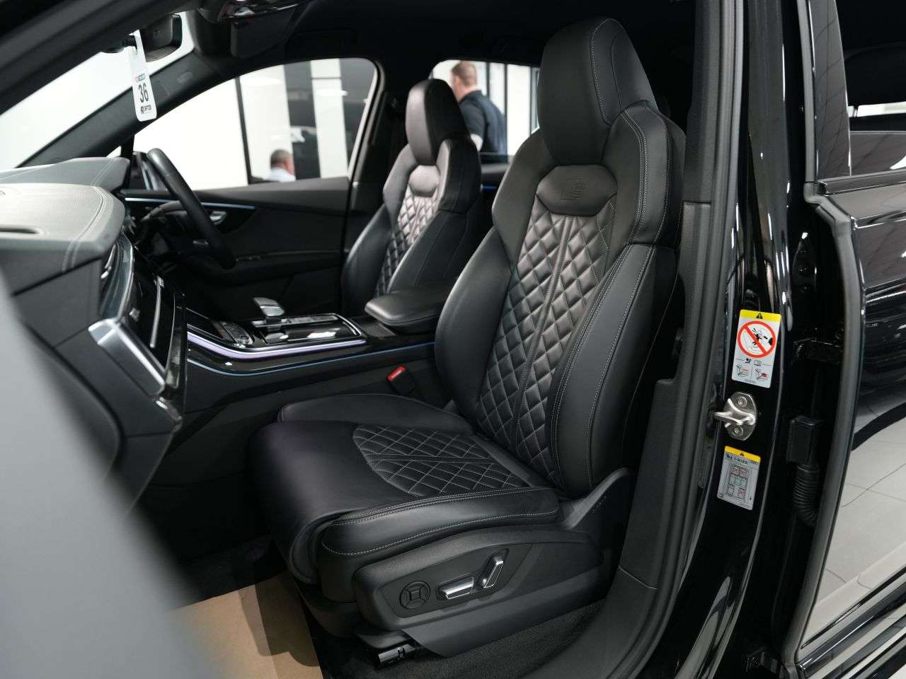 2023 AUDI SQ7 2023 AUDI SQ7