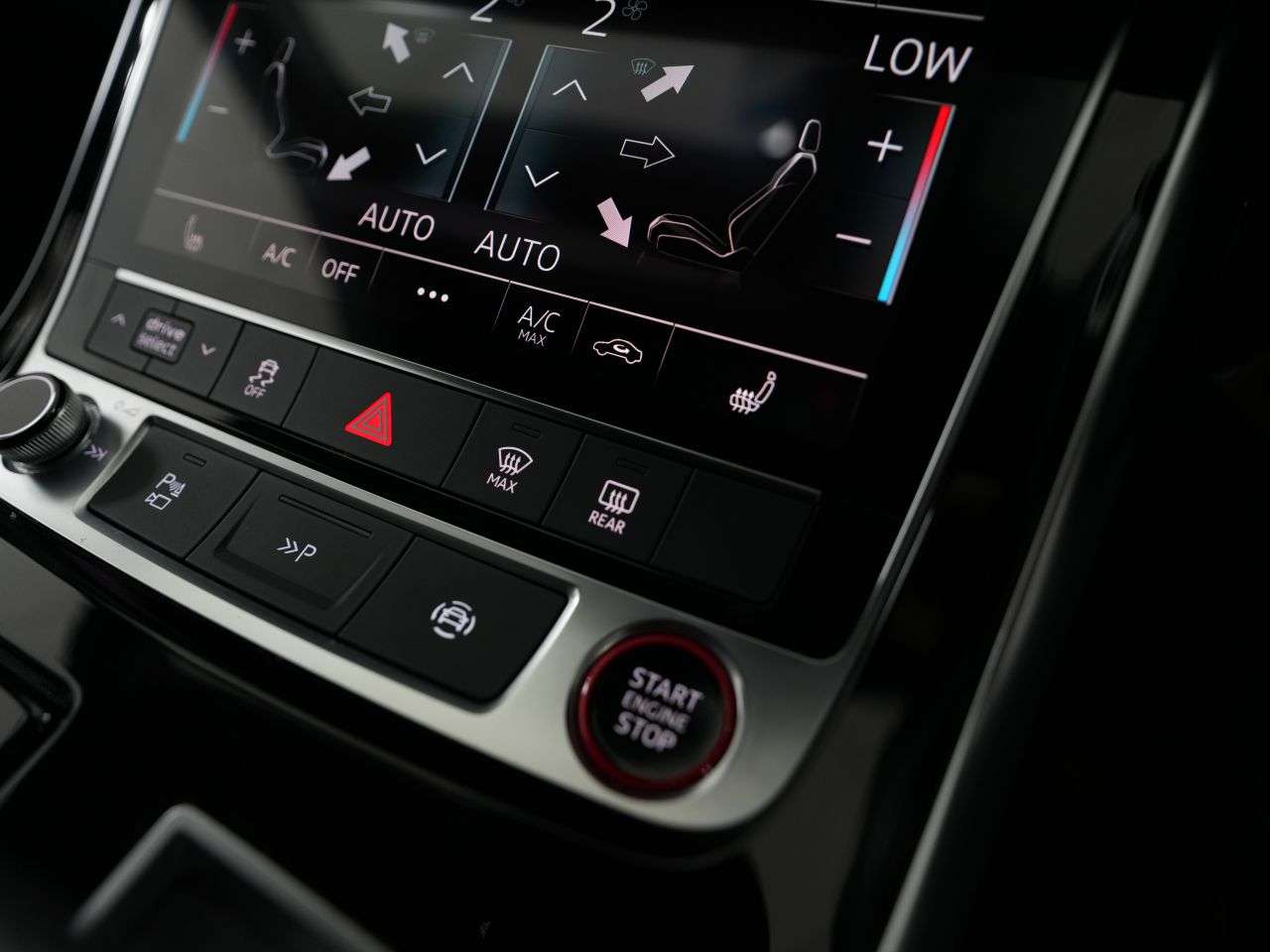2023 AUDI SQ7 2023 AUDI SQ7