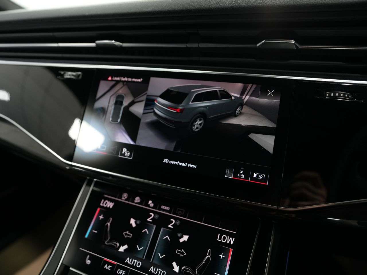 A 2023 AUDI SQ7 4.0 TFSI V8 Black Edition SUV 5dr Petrol Tiptronic quattro Euro 6 (s/s) (50 A 2023 AUDI SQ7 4.0 TFSI V8 Black Edition SUV 5dr Petrol Tiptronic quattro Euro 6 (s/s) (50