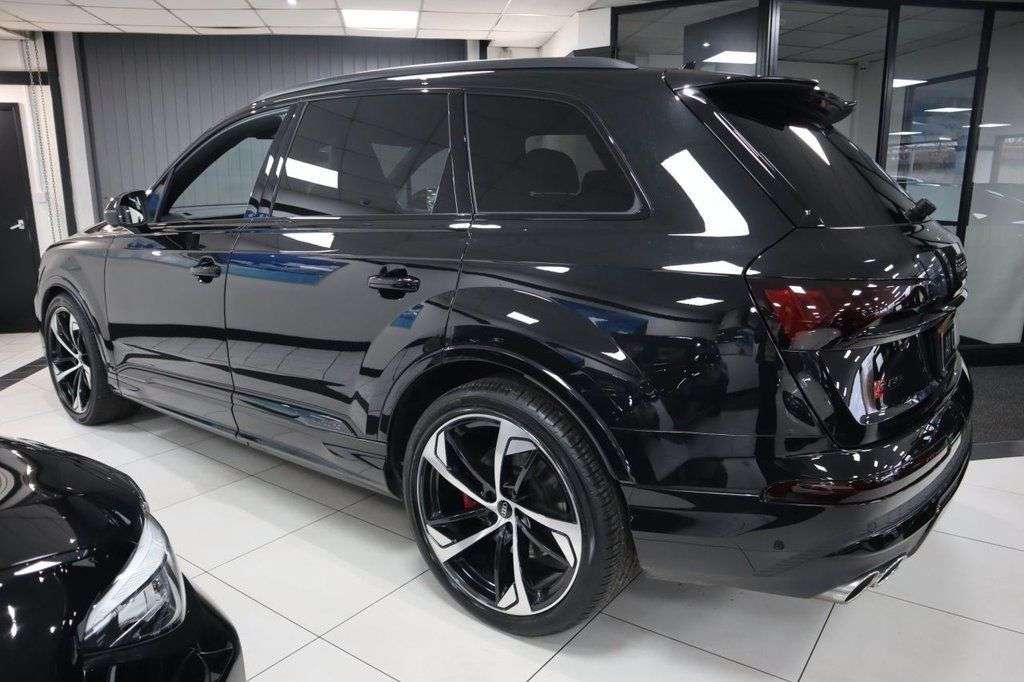 2023 AUDI SQ7 2023 AUDI SQ7