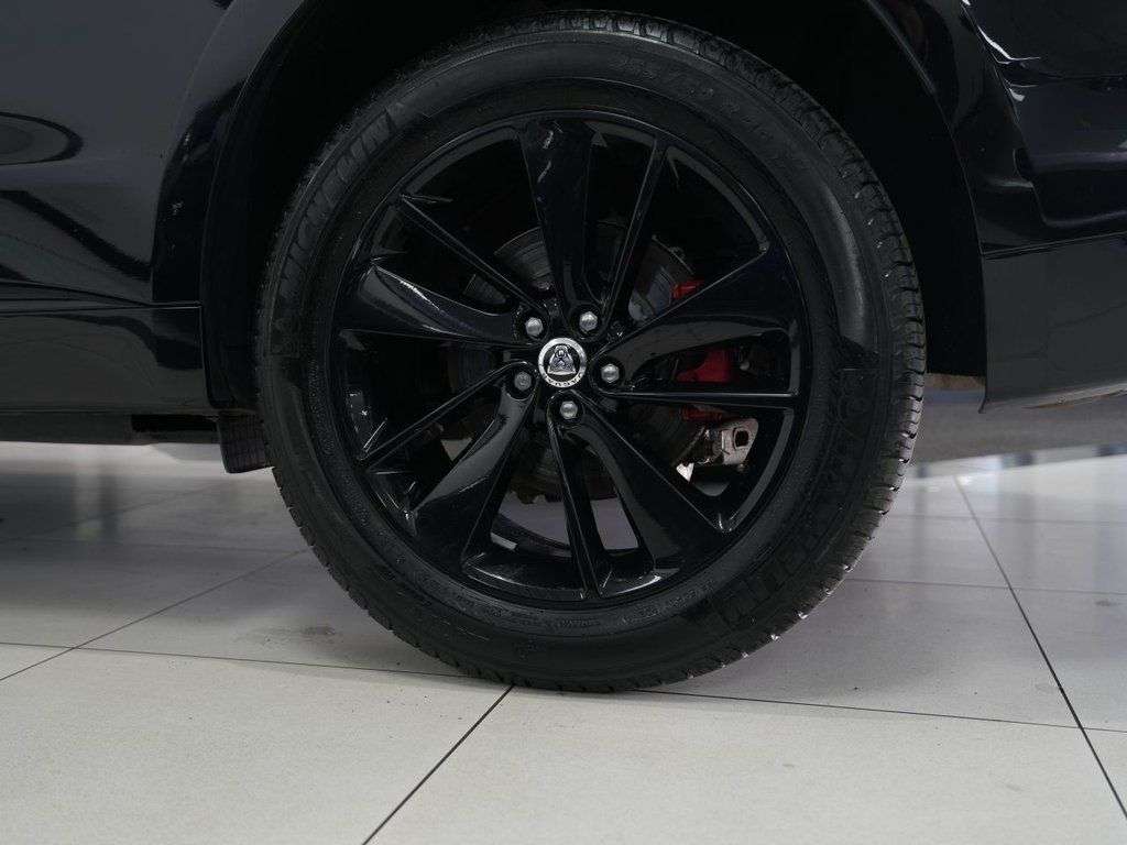 2021 JAGUAR F-PACE 2021 JAGUAR F-PACE