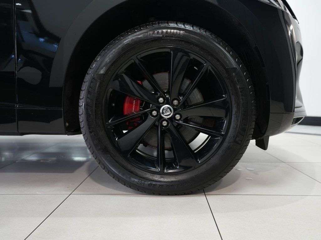 2021 JAGUAR F-PACE 2021 JAGUAR F-PACE