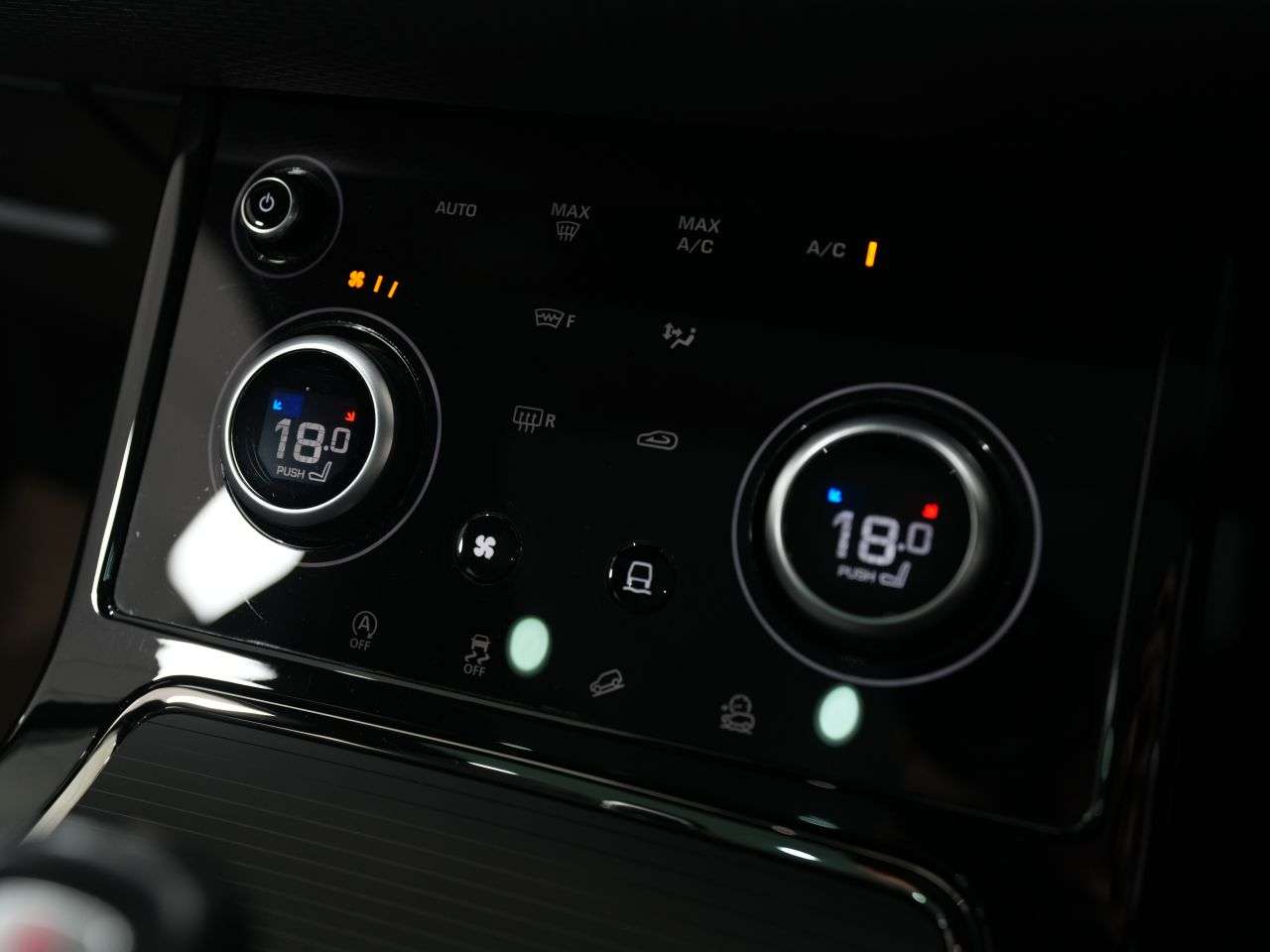 2022 LAND ROVER RANGE ROVER EVOQUE 2022 LAND ROVER RANGE ROVER EVOQUE