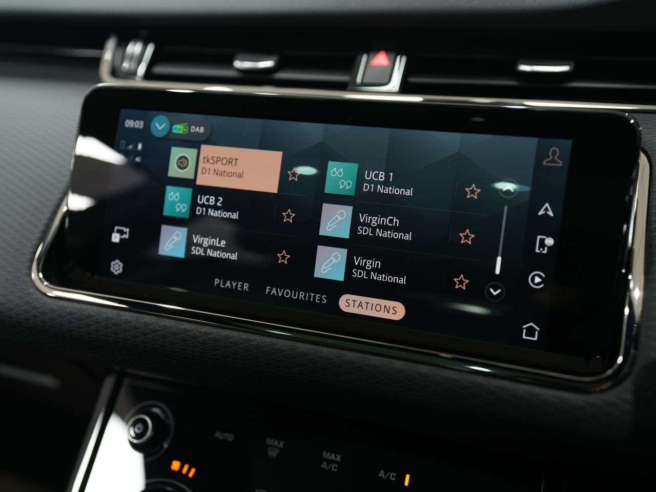 2022 LAND ROVER RANGE ROVER EVOQUE 2022 LAND ROVER RANGE ROVER EVOQUE