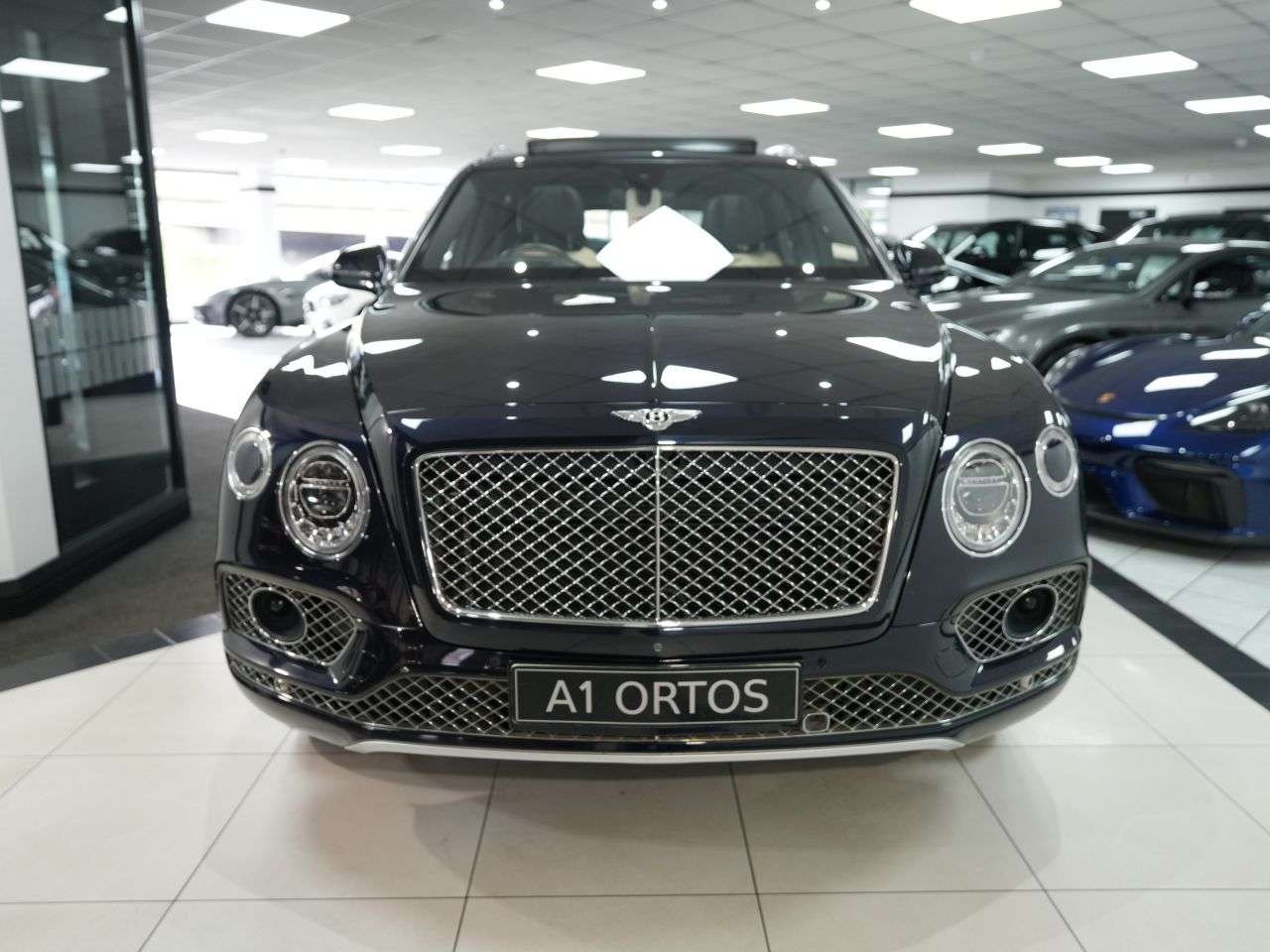 A 2020 BENTLEY BENTAYGA 6.0 W12 SUV 5dr Petrol Auto 4WD Euro 6 (s/s) (608 ps) BEAUTIFUL W12 EXAMPLE A 2020 BENTLEY BENTAYGA 6.0 W12 SUV 5dr Petrol Auto 4WD Euro 6 (s/s) (608 ps) BEAUTIFUL W12 EXAMPLE