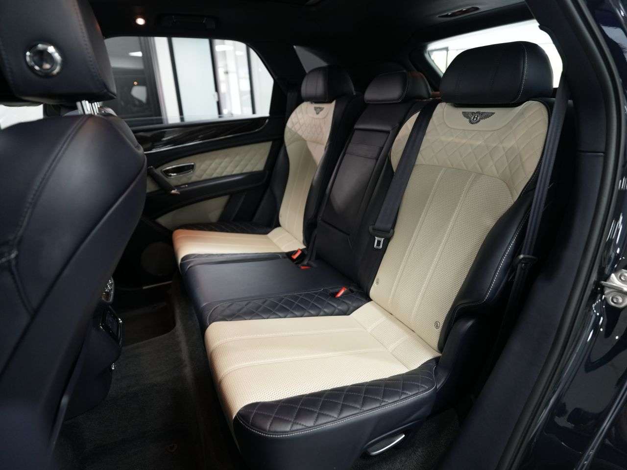 2020 BENTLEY BENTAYGA 2020 BENTLEY BENTAYGA