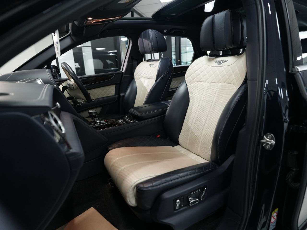 2020 BENTLEY BENTAYGA 2020 BENTLEY BENTAYGA