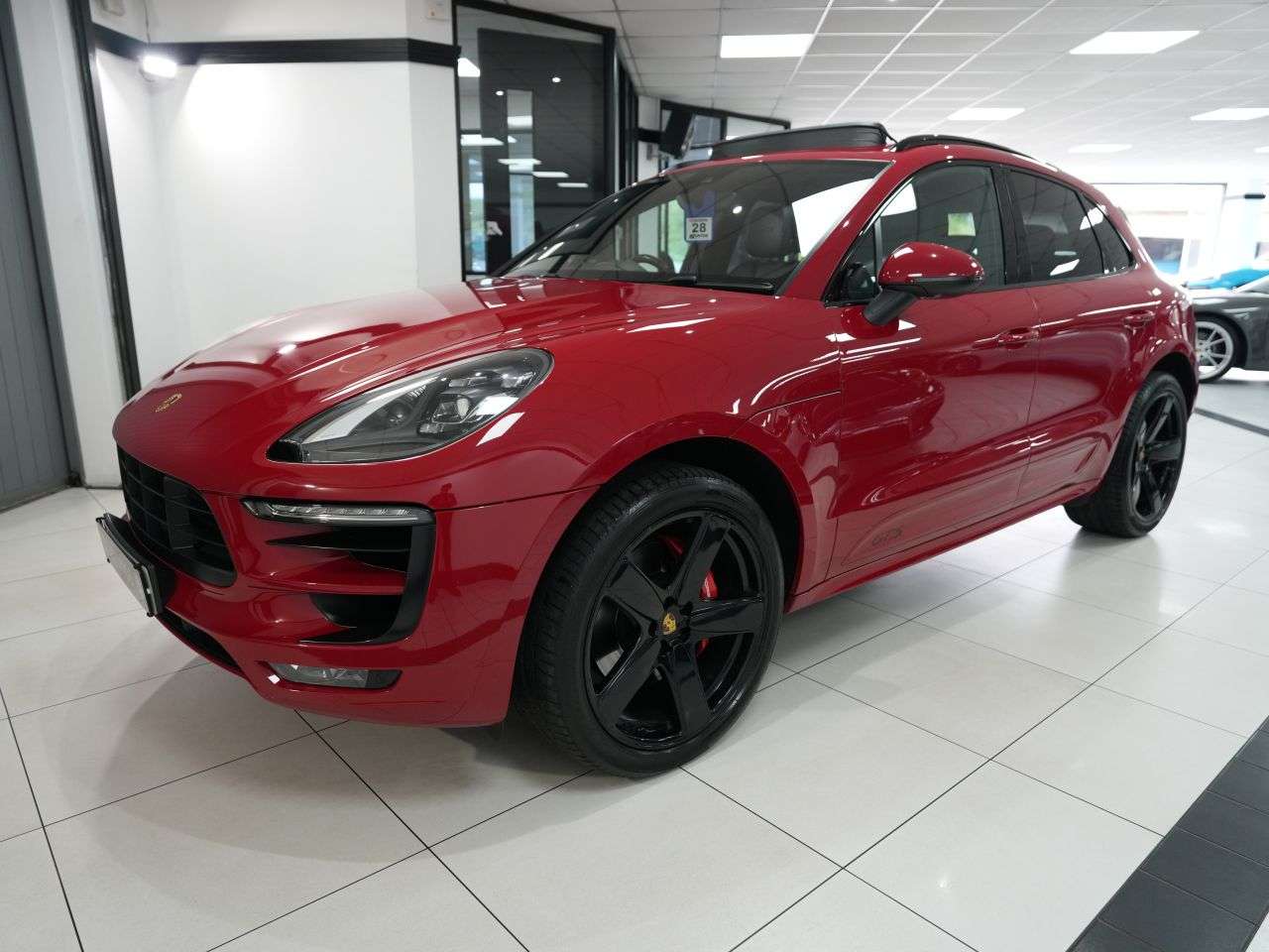 A 2018 PORSCHE MACAN GTS PDK A 2018 PORSCHE MACAN GTS PDK