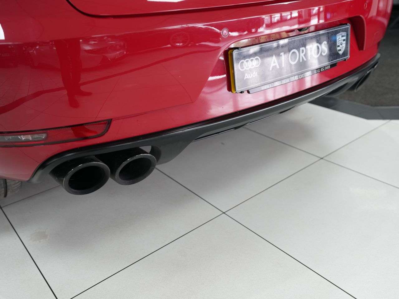 2018 PORSCHE MACAN 2018 PORSCHE MACAN
