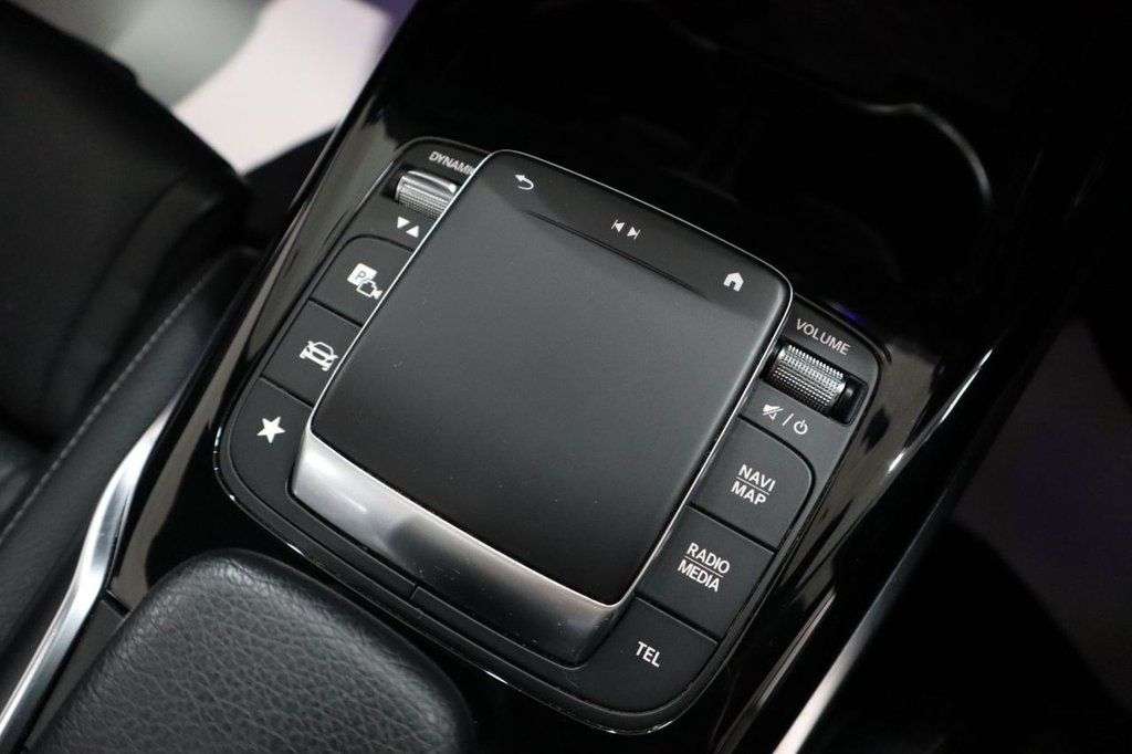 2021 MERCEDES-BENZ A-CLASS 2021 MERCEDES-BENZ A-CLASS