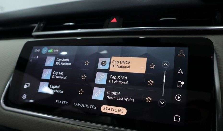 2022 LAND ROVER RANGE ROVER VELAR 2022 LAND ROVER RANGE ROVER VELAR
