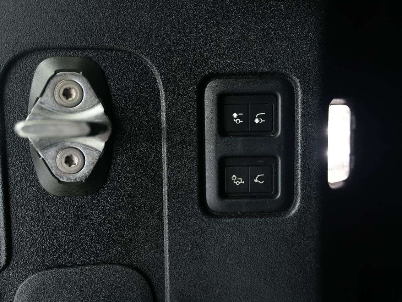 2021 LAND ROVER DEFENDER 2021 LAND ROVER DEFENDER