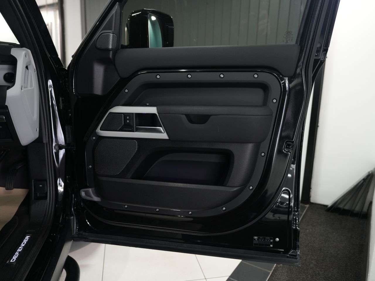 2021 LAND ROVER DEFENDER 2021 LAND ROVER DEFENDER