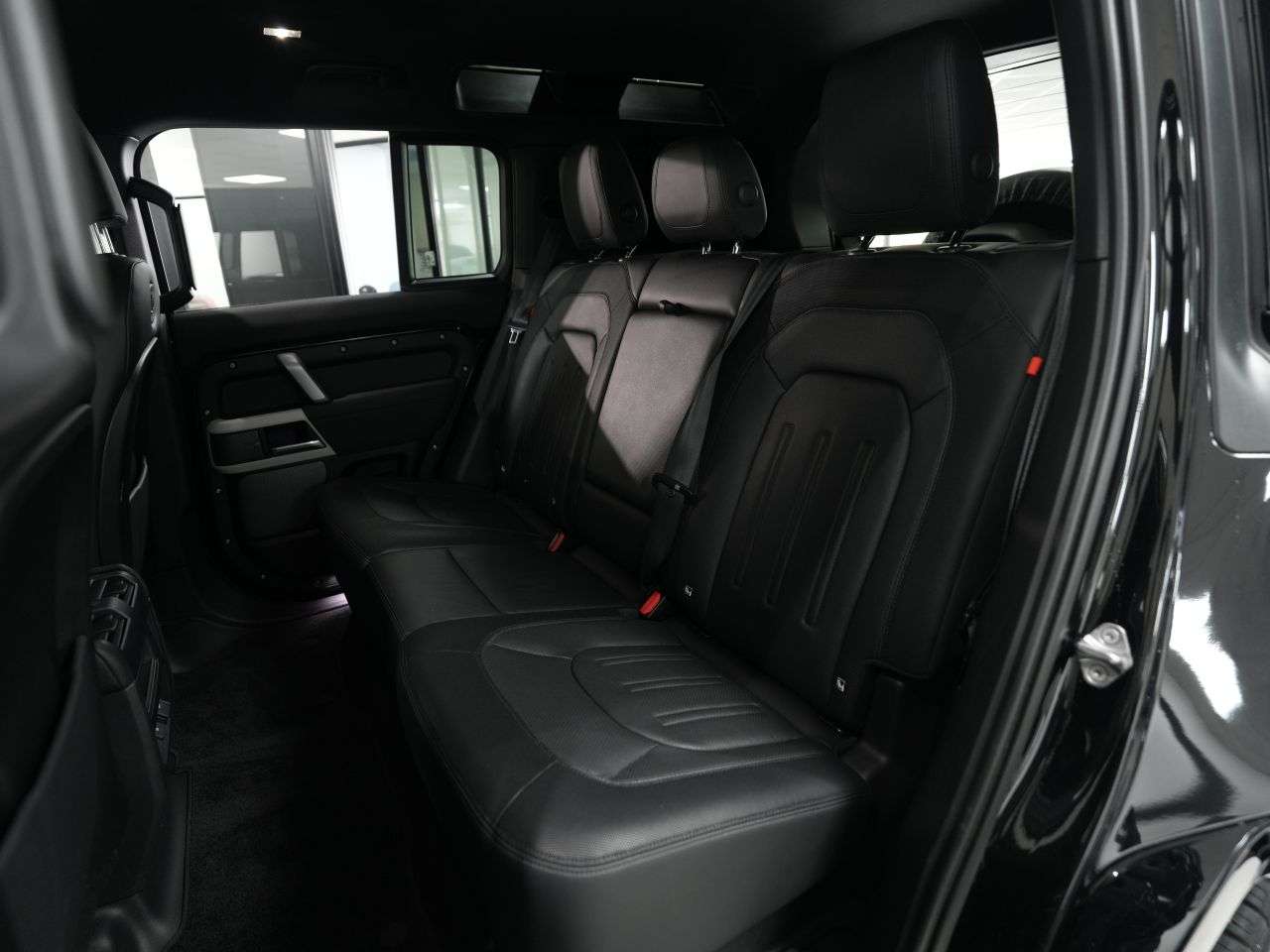2021 LAND ROVER DEFENDER 2021 LAND ROVER DEFENDER