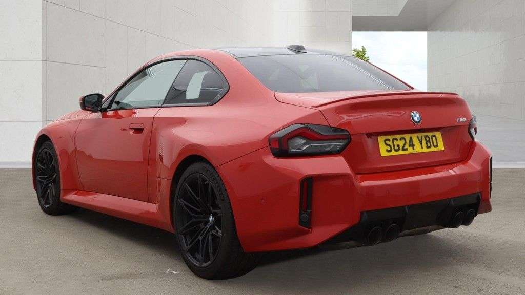 A 2024 BMW M2 3.0 BiTurbo Coupe 2dr Petrol Steptronic Euro 6 (s/s) (460 ps) BEAUTIFUL RAC A 2024 BMW M2 3.0 BiTurbo Coupe 2dr Petrol Steptronic Euro 6 (s/s) (460 ps) BEAUTIFUL RAC
