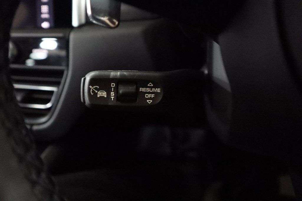 2023 PORSCHE MACAN 2023 PORSCHE MACAN