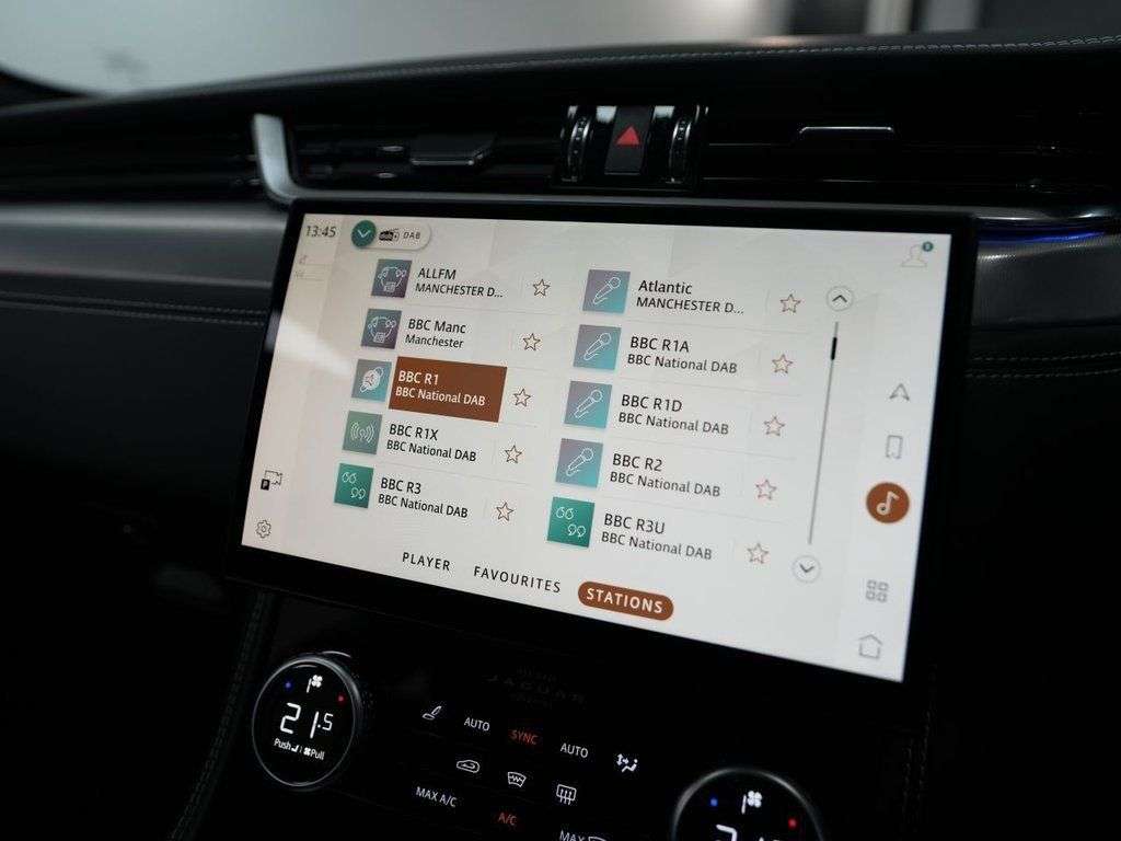 2022 JAGUAR F-PACE 2022 JAGUAR F-PACE