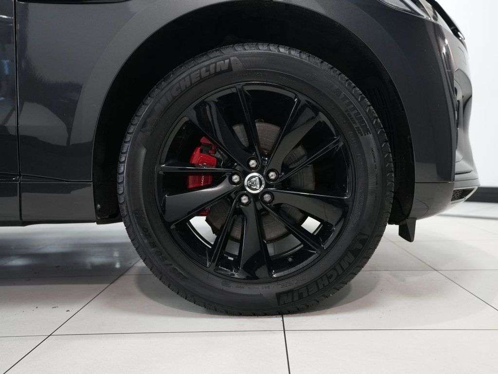 2022 JAGUAR F-PACE 2022 JAGUAR F-PACE