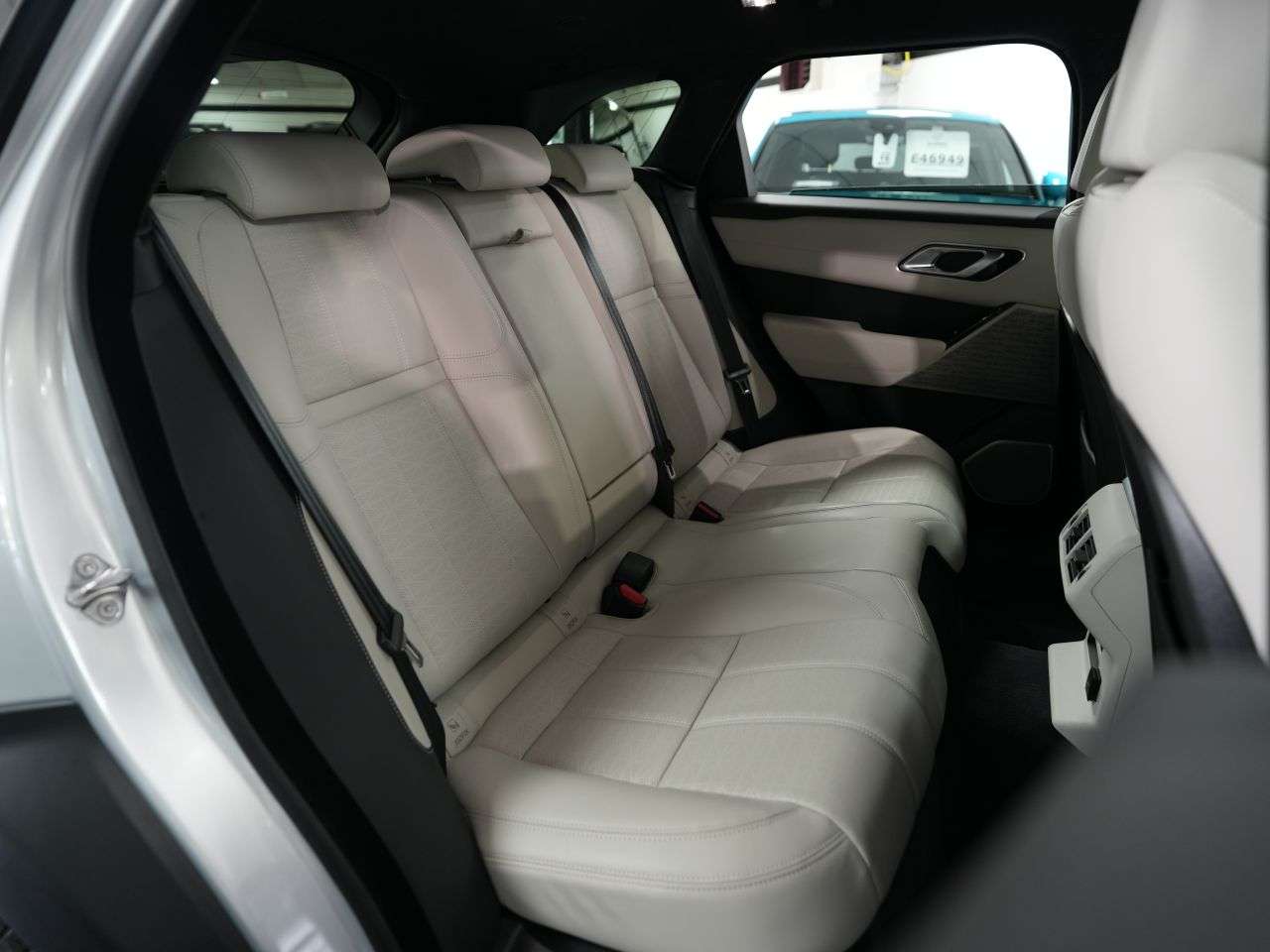 2022 LAND ROVER RANGE ROVER VELAR 2022 LAND ROVER RANGE ROVER VELAR