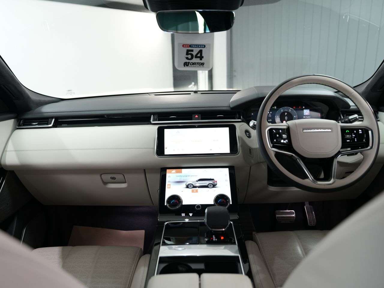 2022 LAND ROVER RANGE ROVER VELAR 2022 LAND ROVER RANGE ROVER VELAR