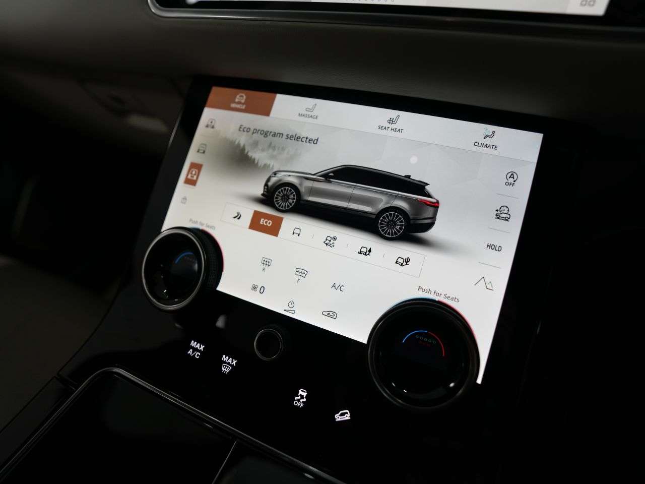 2022 LAND ROVER RANGE ROVER VELAR 2022 LAND ROVER RANGE ROVER VELAR