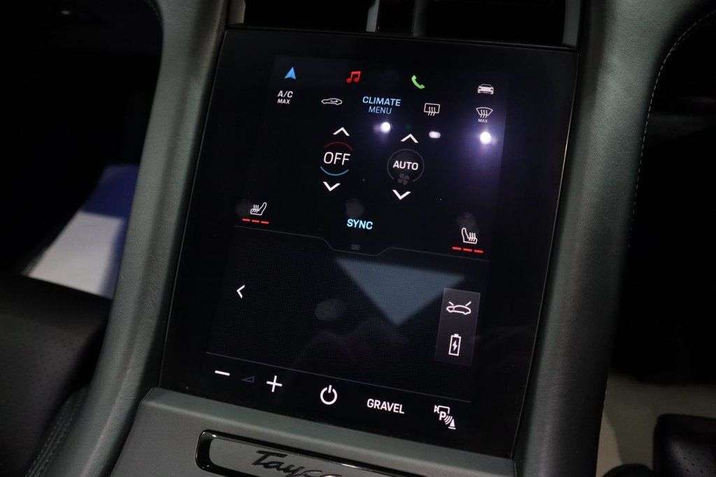 2020 PORSCHE TAYCAN 2020 PORSCHE TAYCAN