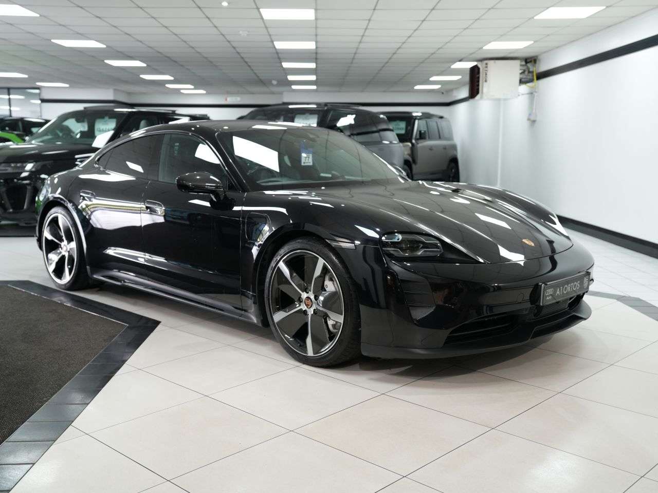 A 2020 PORSCHE TAYCAN Performance Plus 93.4kWh 4S Saloon 4dr Electric Auto 4WD (571 ps) ALMOST 40 A 2020 PORSCHE TAYCAN Performance Plus 93.4kWh 4S Saloon 4dr Electric Auto 4WD (571 ps) ALMOST 40