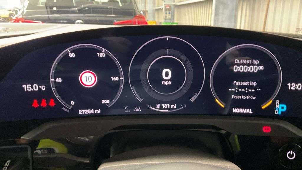 2021 PORSCHE TAYCAN 2021 PORSCHE TAYCAN
