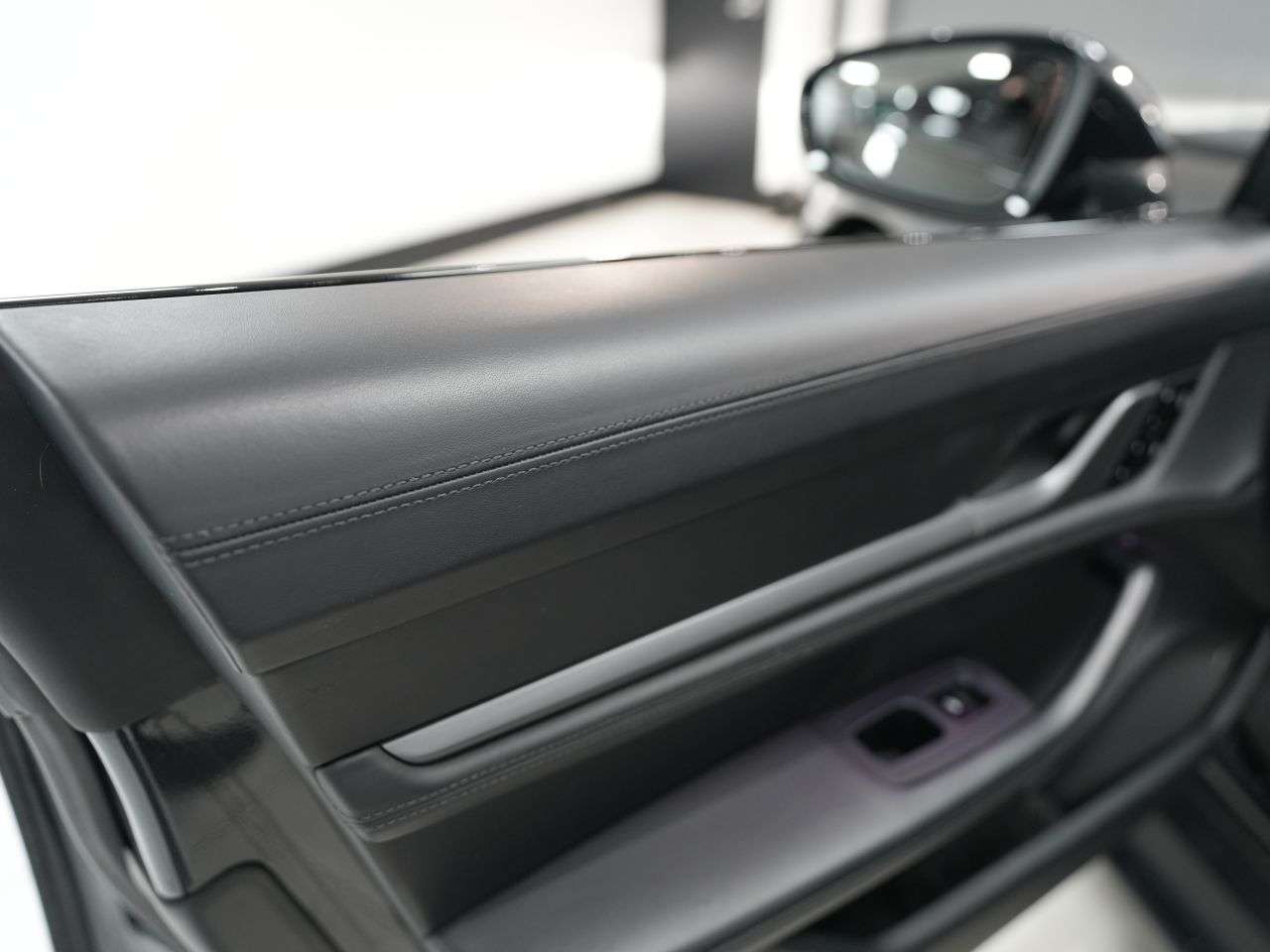 2021 PORSCHE TAYCAN 2021 PORSCHE TAYCAN