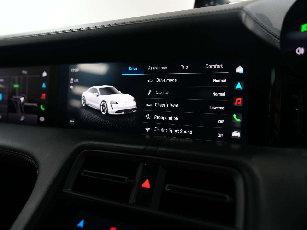 2021 PORSCHE TAYCAN 2021 PORSCHE TAYCAN