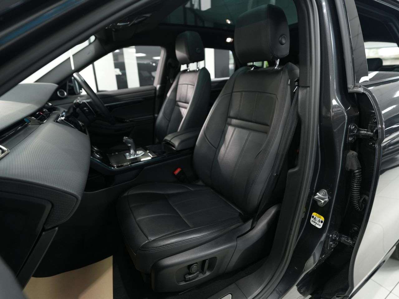 2022 LAND ROVER RANGE ROVER EVOQUE 2022 LAND ROVER RANGE ROVER EVOQUE