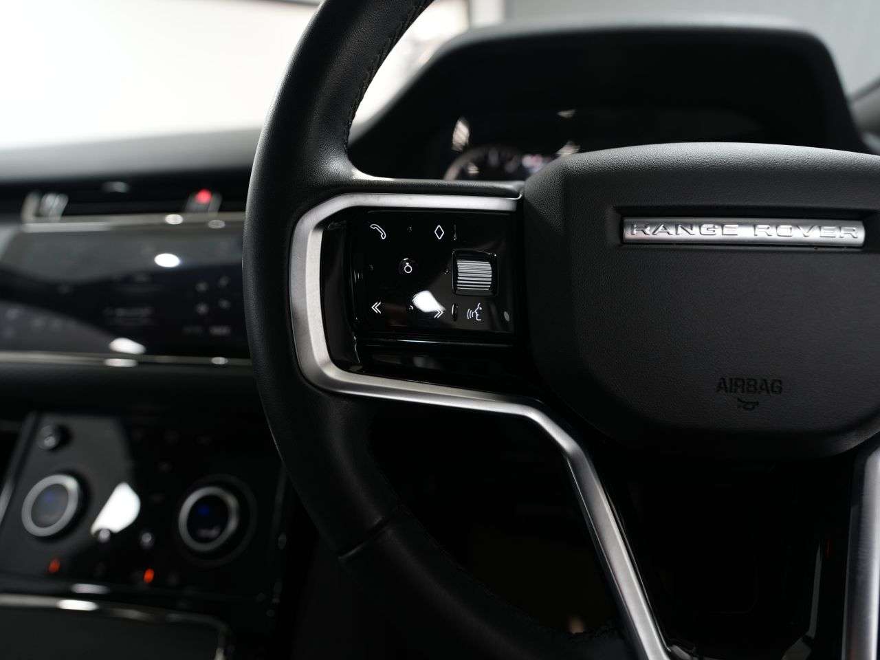 2022 LAND ROVER RANGE ROVER EVOQUE 2022 LAND ROVER RANGE ROVER EVOQUE