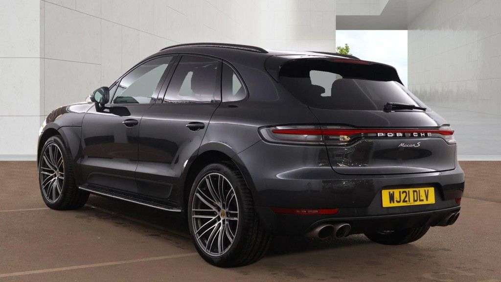 2021 PORSCHE MACAN 2021 PORSCHE MACAN