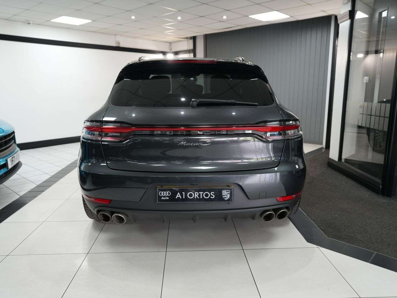 2021 PORSCHE MACAN 2021 PORSCHE MACAN