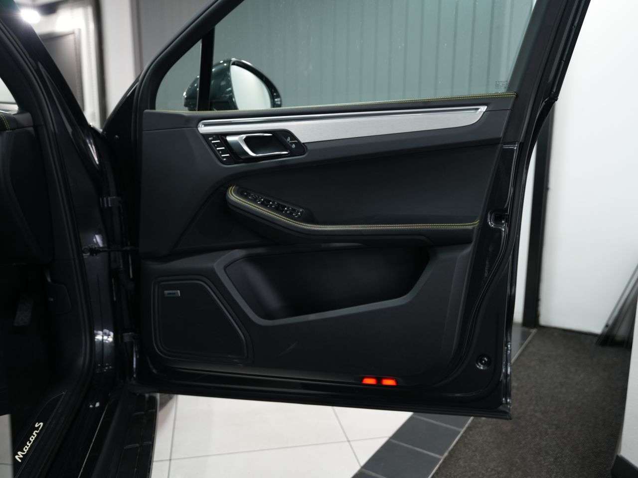 2021 PORSCHE MACAN 2021 PORSCHE MACAN