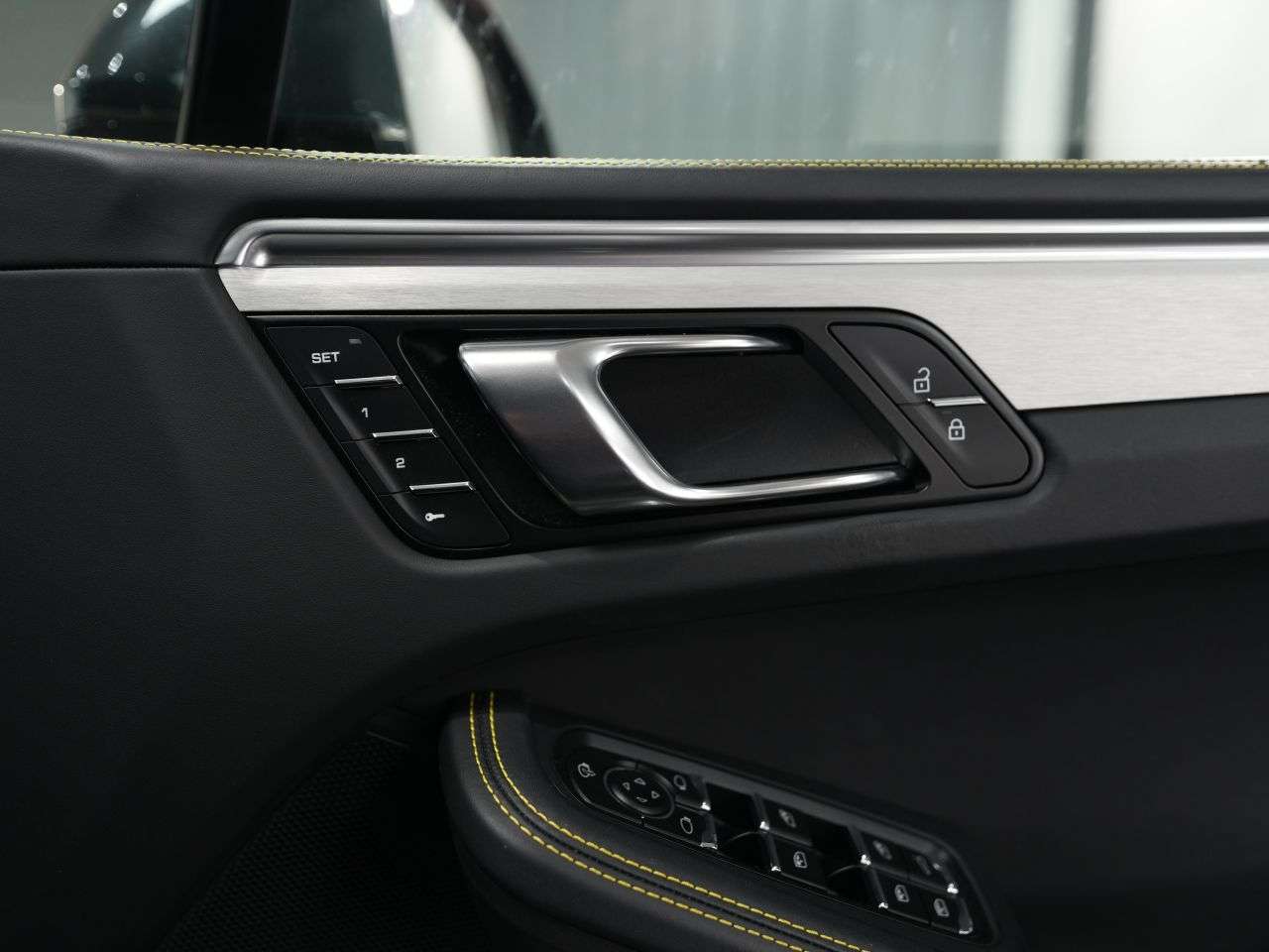 2021 PORSCHE MACAN 2021 PORSCHE MACAN