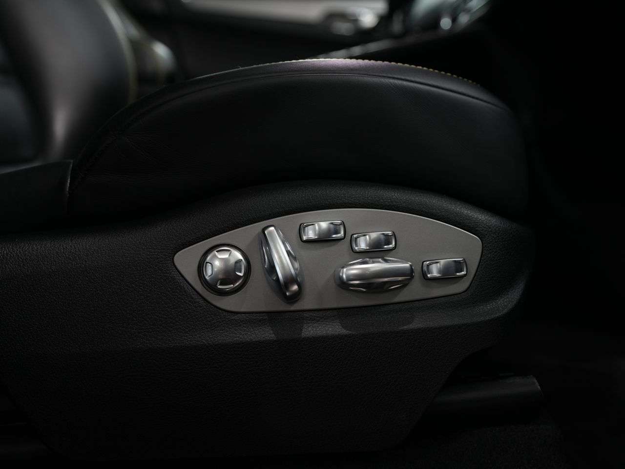 2021 PORSCHE MACAN 2021 PORSCHE MACAN