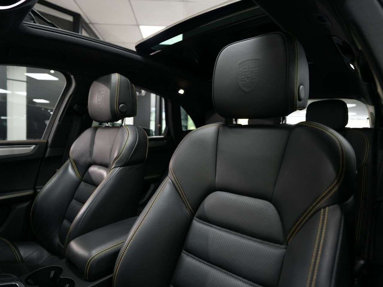 2021 PORSCHE MACAN 2021 PORSCHE MACAN