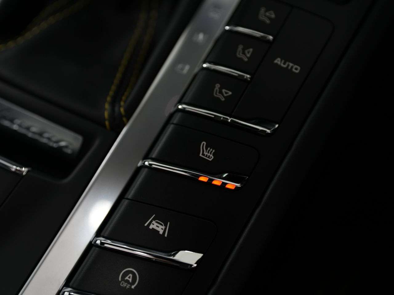 2021 PORSCHE MACAN 2021 PORSCHE MACAN