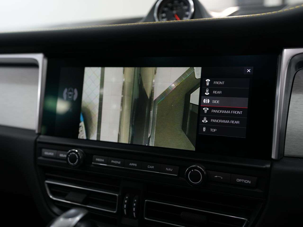 2021 PORSCHE MACAN 2021 PORSCHE MACAN