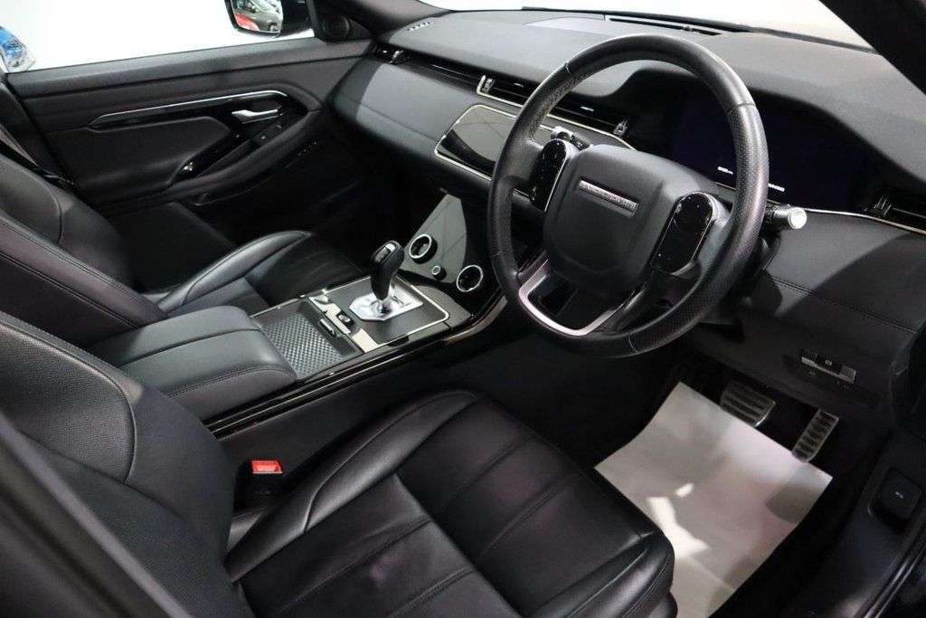 2019 LAND ROVER RANGE ROVER EVOQUE 2019 LAND ROVER RANGE ROVER EVOQUE