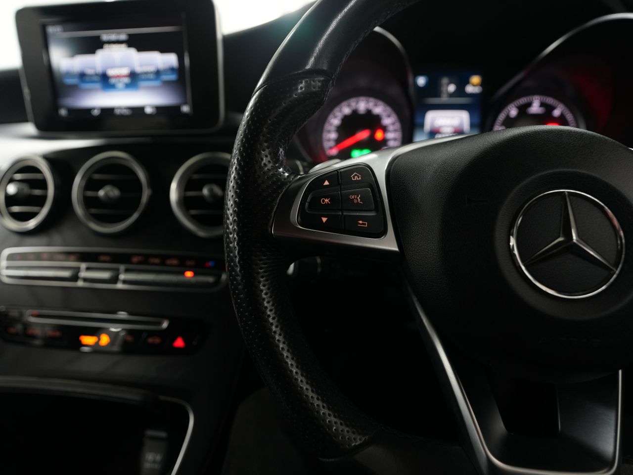 2018 MERCEDES-BENZ GLC 2018 MERCEDES-BENZ GLC